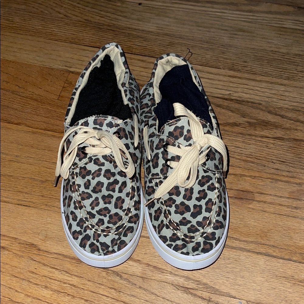 Leopard Print Kids Shoes with Cream Laces